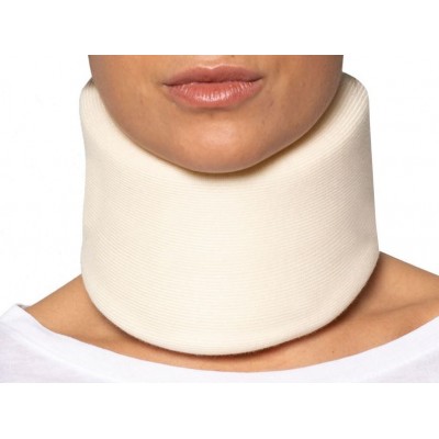 Comprar COLLARIN BLANDO RECTO PRIM TALLA M REF CC19 M 1 UNIDAD al mejor precio en NuestraFarma, tu farmacia online